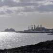 Kraftwerk und Hafen von Arecife