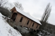 Steinabrücke im Februarwinter