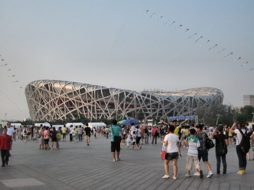 Das sogenannte "Vogelnest", das Nationalstadion in Peking, errichtet für die olympischen Sommerspiele 2008, ist eines der neuen Wahrzeichen des nordchinesischen Nationalbewusstseins. (Foto: Hansjörg Dühning)