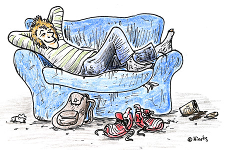 Sofas sind schmusig, aber gehen kaputt. Helfen Sie und spenden Sie neue! Sofort!!! Sofas sind schmusig, aber gehen kaputt. Helfen Sie und spenden Sie neue! Sofort!!!