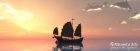 Ein Schiffchen segelt in den Niarts-Sonnenuntergang 2014...