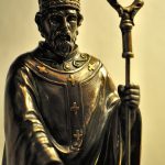 Erzbischof weiht Saint Patrick ein