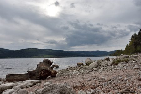 Der Schluchsee am 18. Mai 2016 (Foto: Martin Dühning)