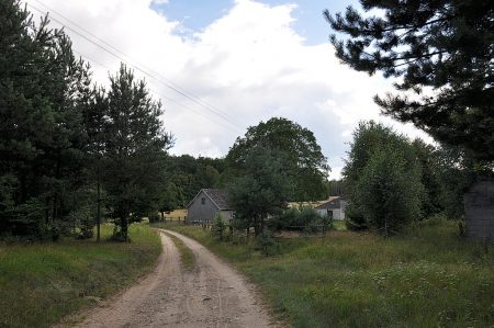 Ein verlassenes Gehöft - irgendwo im Nirgendwo (Foto: Martin Dühning)