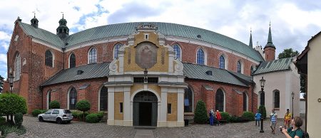 Panorameaufnahme der Kathedrale von Oliva (Foto: Martin Dühning)