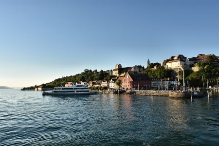 Meersburg in der Abendsonne (Foto: Martin Dühning)