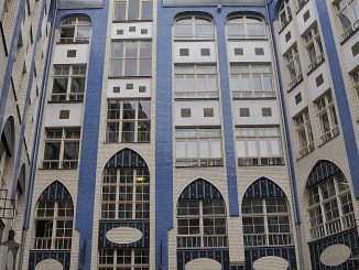 Fassade bei den Hackeschen Höfen in Berlin (Foto: Martin Dühning)