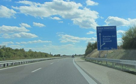 Autobahn durch die Uckermark (Foto: Martin Dühning)