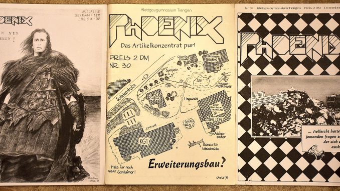 Die Cover der Phoenix-Ausgaben 29, 30, 31 waren wieder monochrom und im Formfaktor DinA4 gehalten (Foto: Martin Dühning) Die Cover der Phoenix-Ausgaben 29, 30, 31 waren wieder monochrom und im Formfaktor DinA4 gehalten (Foto: Martin Dühning)