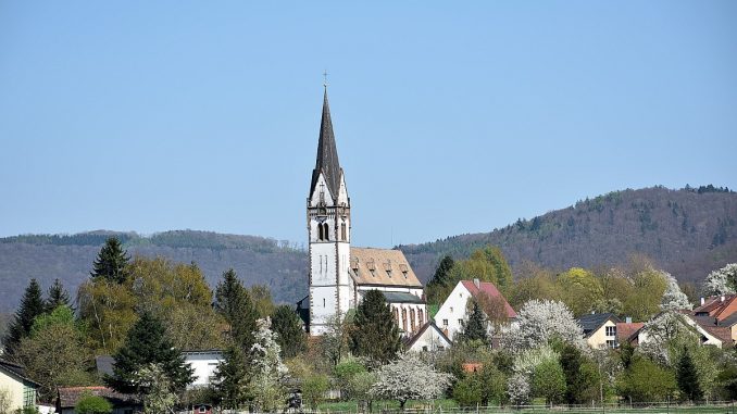 St. Peter und Paul in Grießen, fotografiert am Palmsonntag 2017, 9. April (Foto: Martin Dühning)