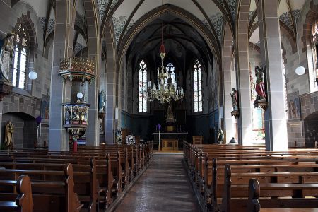 Blick zum Altar von St. Peter und Paul (Foto: Martin Dühning)