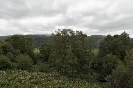 Richtung Minffordd weiten sich langsam die Täler, es geht zur Küste (Foto: Martin Dühning).