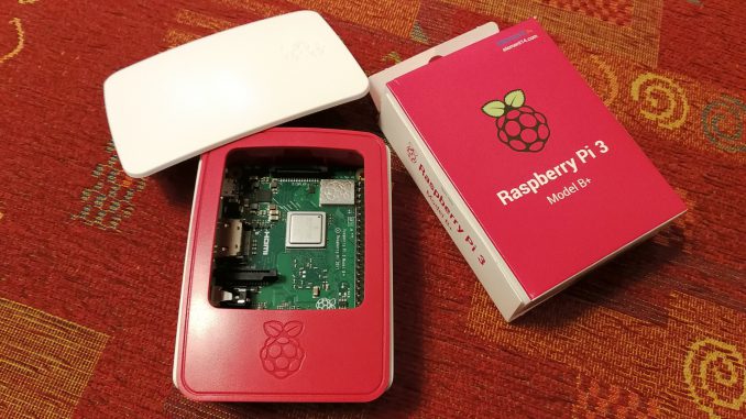 Der Raspberry Pi 3+ im Set (Foto: Martin Dühning) Der Raspberry Pi 3+ im Set (Foto: Martin Dühning)