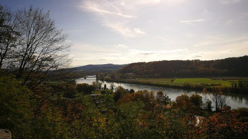 Hochrhein und Aarebrücke bei Waldshut im Oktober 2019 (Foto: Martin Dühning)