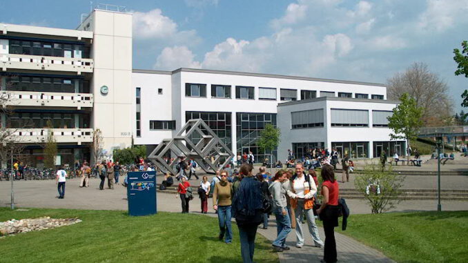 Pädagogische Hochschule in Freiburg vor 20 Jahren (Foto: Martin Dühning)