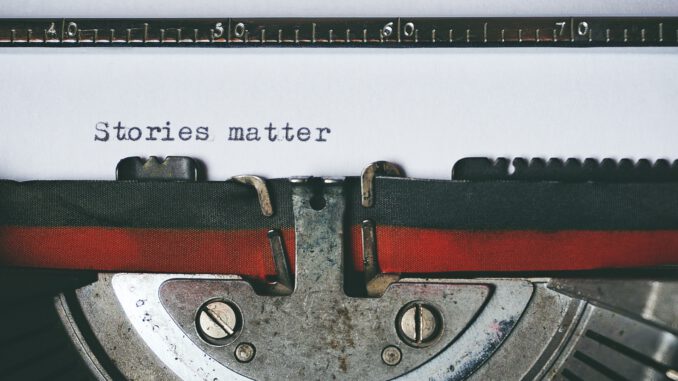 Stories matter (Foto: Suzy Hazelwood via Pexels)