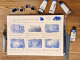 Ein Test von echten Lapis Lazuli Pigmenten - dem historischen Ultramarin (Foto: Martin Dühning)